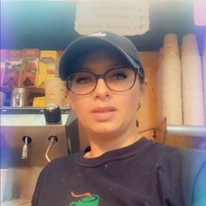 Meet your Posher, Jenny